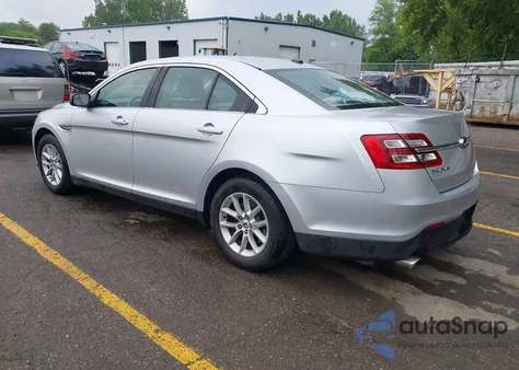 2015 Ford Taurus Se из США, поврежденный, VIN 1FAHP2D8XFG117973